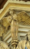 Engel vom Mosesbrunnen in Dijon / Frankreich ©Barbara Domuinguez;